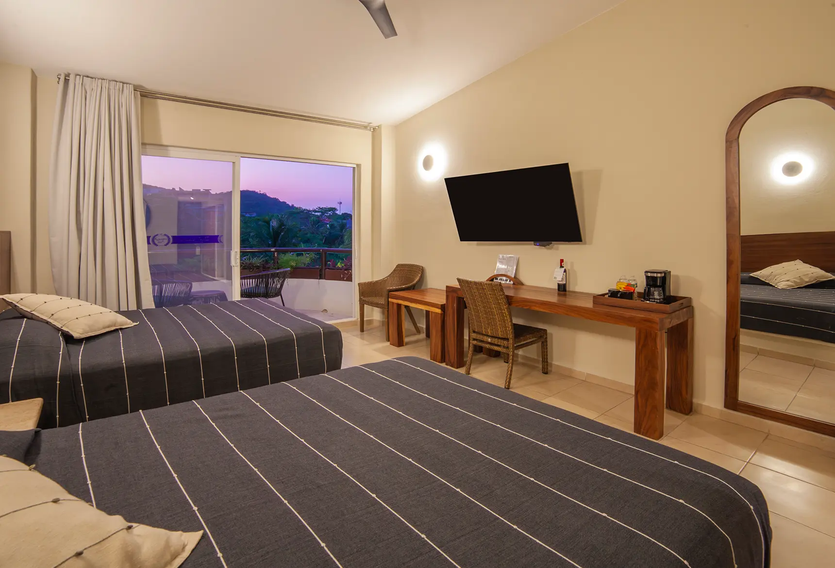 Habitación Doble Playa con vista al mar y terraza